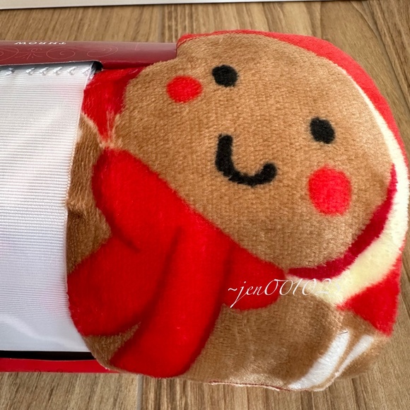 Wondershop Christmas Cookie Printed Plush Throw Blanket - Picture 9 of 9